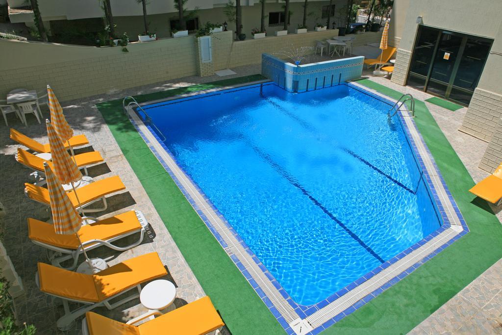 Saturn Hotel Кушадасы Экстерьер фото